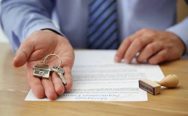 25.10.16 Choosing a Reverse Mortgage Loan Officer 1